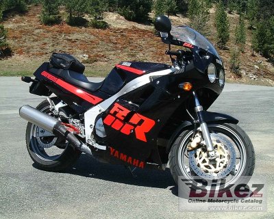 1988 Yamaha FZR 1000 Genesis photo
